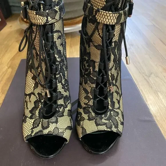 Brian Atwood Lace Booties size 7 - Picture 3 of 9